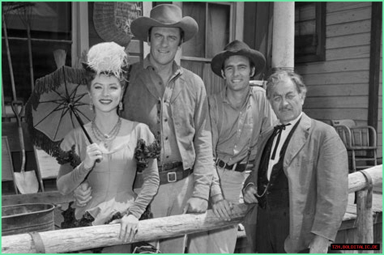 Did James Arness and Dennis Weaver get along?